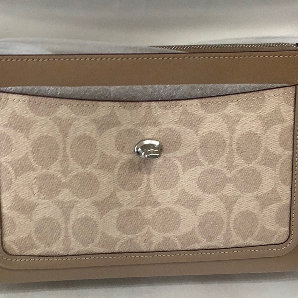 NEW👜COACH Parker Signature Leather Shoulder Bag - Picture 16 of 16